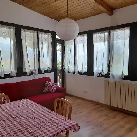 La Mezzaluna Apartment *