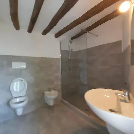 Apartment La Mezzaluna *